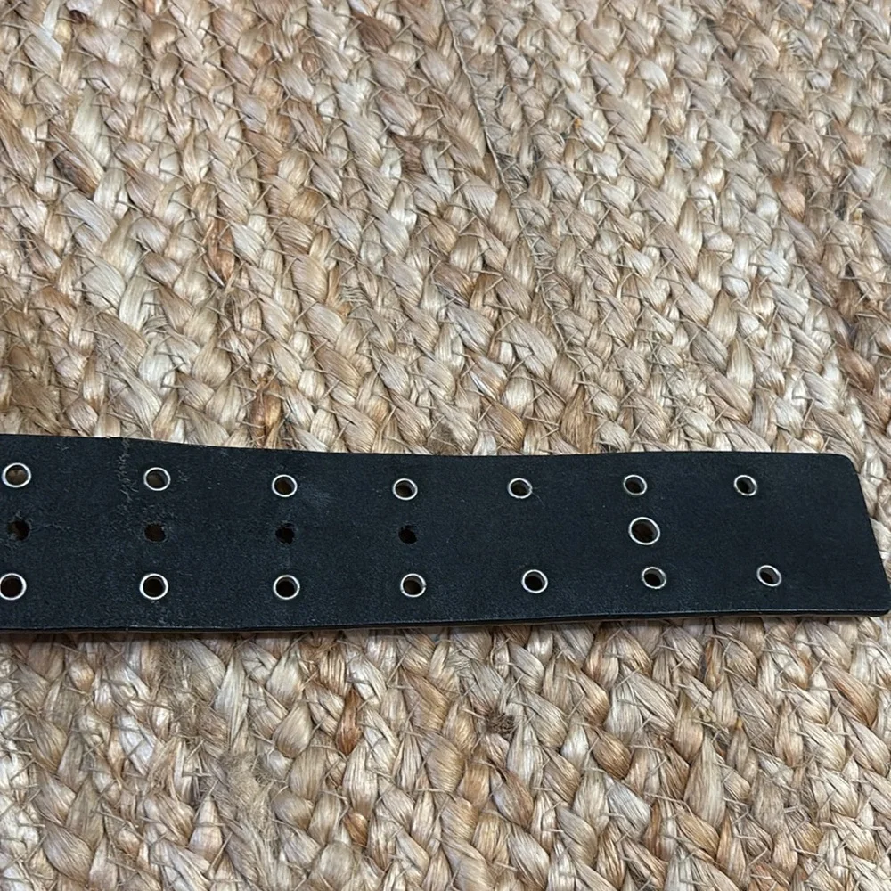 Nine West Y2K Black Triple Grommet Women’s Adjustable Belt - Size XL